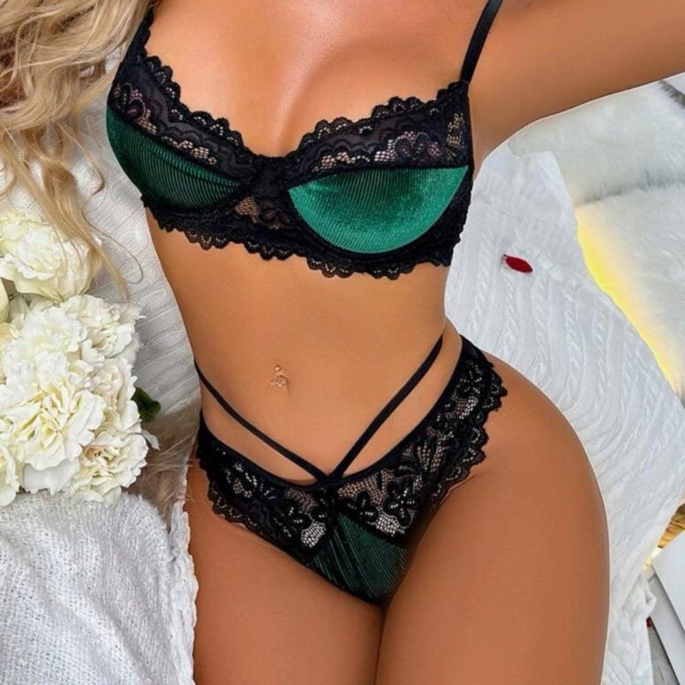 Velvet and Lace Lingerie Sets - Picture 3 of 7